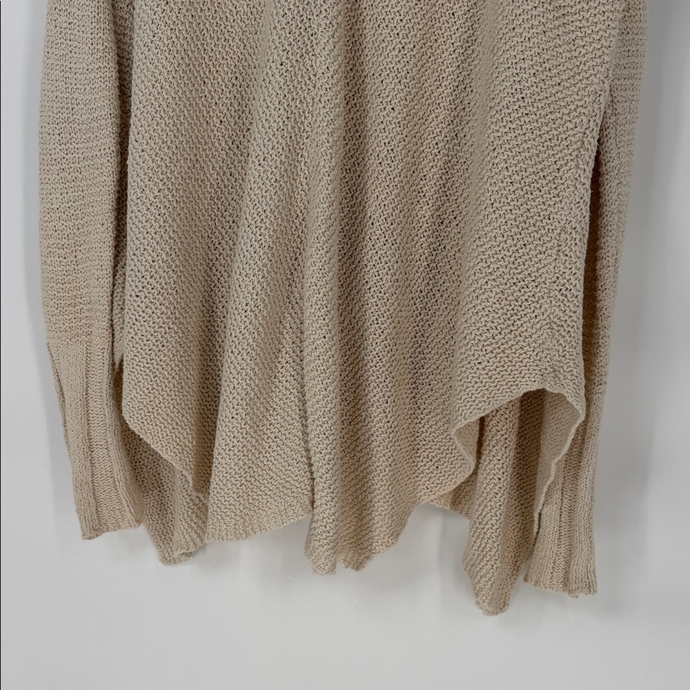 Free People Oversize Asymmetrical Cozy Cream Women's Sweater - Small - Picture 9 of 9